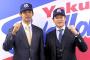 坂口、ツバメ入りで優等生に…ひげそり＆黒髪