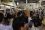 満員電車でワキガの俺がつり革を掴んだ結果ｗｗｗｗ　目の前の美人がゲロ吐いたｗｗｗｗ