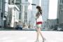 【悲報】華の女子大生が歩きスマホしてた結果・・・・・