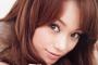 【衝撃】蛯原友里のクビレが凄すぎて男子が大興奮！！！