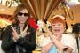 【ギャー!】YOSHIKI来店イベントに中年女子ファン1000人が悲鳴！店内から通りに溢れ警官駆けつけへ・・・