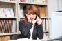 仕事で電話かけて相手が出なかったらメールとかLINEで要件を先に伝えるのは常識じゃないの？