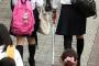 「うなじが男子の欲情を煽る」ポニーテール校則禁止、ツイッターで話題 ← JK「そんな規則は聞いたことないよ」