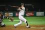【巨人】亀井善行(35)打率.317、3本、16打点、出塁率.400、OPS.900 	