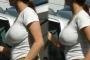 【画像】爆乳なのにピッチピチのTシャツ着てる人妻wwww