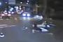 【動画】信号無視した珍走バイクさん、トラックに無事跳ねられる・・・