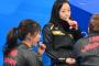 【北京五輪】カーリング女子「もぐもぐタイム」でヤバイ物が映り込むｗｗｗｗｗｗｗｗ（画像あり）