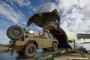 オーストラリア独自開発の「ブッシュマスター」装甲車、大型貨物機An-124「ルスラン」でウクライナへ！