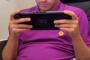 【悲報】バルセロナの超有名サッカー選手、Switch2で遊んでしまう