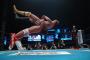 プロレスに自信ニキ来てクレメンス！！！！