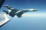 ロシア軍のSu-27戦闘機が米偵察機に4.5メートルの距離まで異常接近しインターセプト…黒海上空！