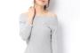 【画像】街中で首から肩にかけて丸出しの服着てる女www