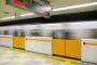 【電車】転落を防ぐ「ホームドア」普及へ →「設置のためなら運賃が高くなっても良い」との声が多数