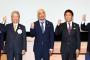 安倍や松井一郎の隣で至福の笑顔を浮かべる松本人志さんが悲しい・・