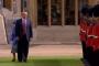 トランプ米大統領が英閲兵式でエリザベス女王の前を歩き、市民らがネット上で批判の声！