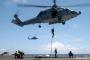 米海軍基地内でHH-60Hヘリが兵士の降下とつり上げ訓練をしている様子が確認…嘉手納基地！
