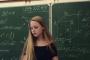 【画像】ロシアの女教師、ガチのマジでレベルが違う…