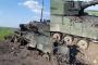 地雷と自爆ドローン+対戦車ミサイルで破壊されたレオパルド2A4戦車…ウクライナ戦車兵は生存！