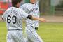 藤浪、母校野球部にジュース100本ドーナツ300個を差し入れ
