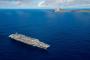 硫黄島の前を航行する米空母ロナルド・レーガン（海外の反応）