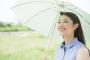若い女性が日傘をさすのは世界の中でも日本だけ　その理由を探る
