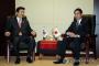 【「慰安婦」日韓合意】日韓外相が電話会談　岸田外相「速やかに１０億円拠出」　慰安婦像撤去は「求め続ける」