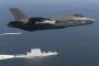 米軍のF-35戦闘機が最新型ミサイル駆逐艦ズムウォルト級と共演…上空を飛行！