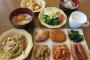 ココスの朝食バイキング食べる俺って上級国民だよな