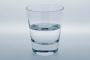 寝ている私に何かを飲ませた彼。「水を飲ませただけ」と言うがこれって…