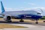 全長77mのボーイング新型機「777X」…アクロバティックすぎる展示飛行！