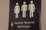 【悲報】渋谷区、女性トイレを無くす方向「男子トイレと誰でもトイレ」に変更