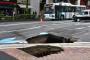 福岡で道路陥没　ヤバそう