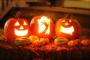 【画像】イーロンマスクさん、サムライ風の衣装でハロウィンパーティーに登場