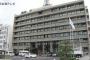女性警察官「漏れそうだったので拳銃を洗面台の上に置いてしまいました」→処分