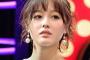 久住小春、モー娘。卒業理由の専属モデルを卒業