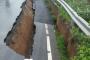 【韓国崩壊】　韓国人「台風１２号の影響で韓国北部に250mmの豪雨、大雨で倒壊する道路被害も出始める」