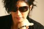 GACKT「人より光を取り込みすぎて　サングラスがないと、日差しの下だとナニも見えなくなる」