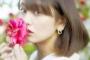 【画像】脊山麻理子のセクシーアピール、やり過ぎか？！