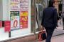 ０円携帯消えた市場　販売店「ごっそり客減った」
