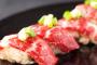 海外「食べてみたい！」日本で馬肉の刺身に挑戦した外国人に海外興味津々（海外反応）