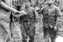 沖縄戦で捕虜になった日本の少年兵の写真（海外の反応）
