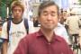 一般通過爺「おっ、ホモビの撮影やんけ！！カメラに映り込んだろ！！」