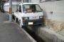 不動産屋「この物件いいですよ～」→不動産屋、車庫入れミスして大変なことに…