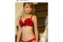 【画像】鈴木奈々がバレンタインカラーのランジェリー姿を披露！！！