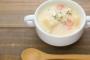 シチューをご飯にかけるのはアリ？ナシ？　ハウス食品が調査…ごはんと分ける派が58％、ごはんにかける派が42％