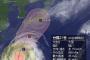 【悲報】台風さん、ワイの頭をとんでもないスタイルにしてくれる