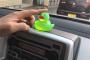 【悲報】車内にアヒルを放置した結果・・・・・・（画像あり）