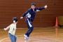 栗山監督、小学生にボールを投げつけられる
