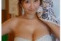 【画像】榎原依那さん、ドスケベ水着で爆乳を放出し万バズしてしまうwwwwwww大ブレイク美女のFRIDAYグラビアが大反響！！！