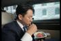 小泉進次郎さん、庶民の牛丼を食す